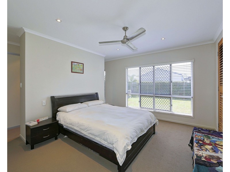 4 Andrew Close, Bargara QLD 4670