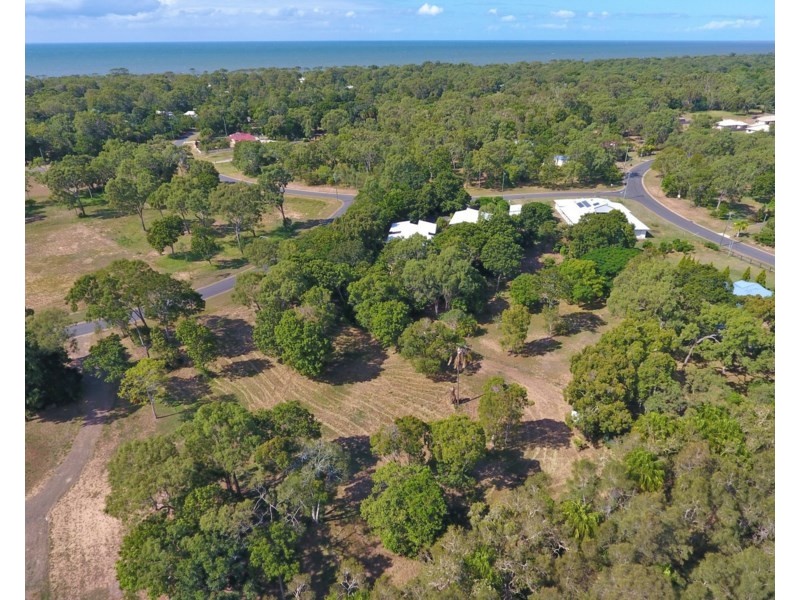 46 Kingfisher Crescent, Moore Park Beach QLD 4670