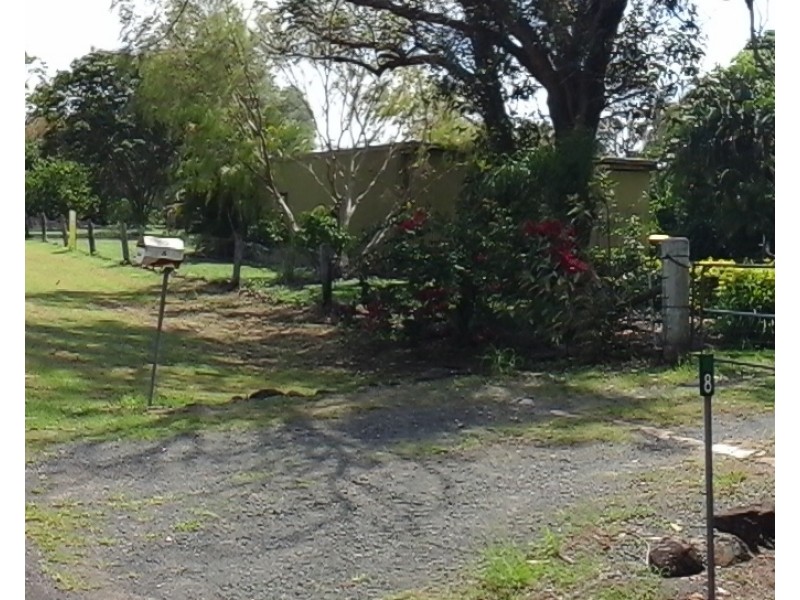 8 Tanderra Drive, South Kolan QLD 4670