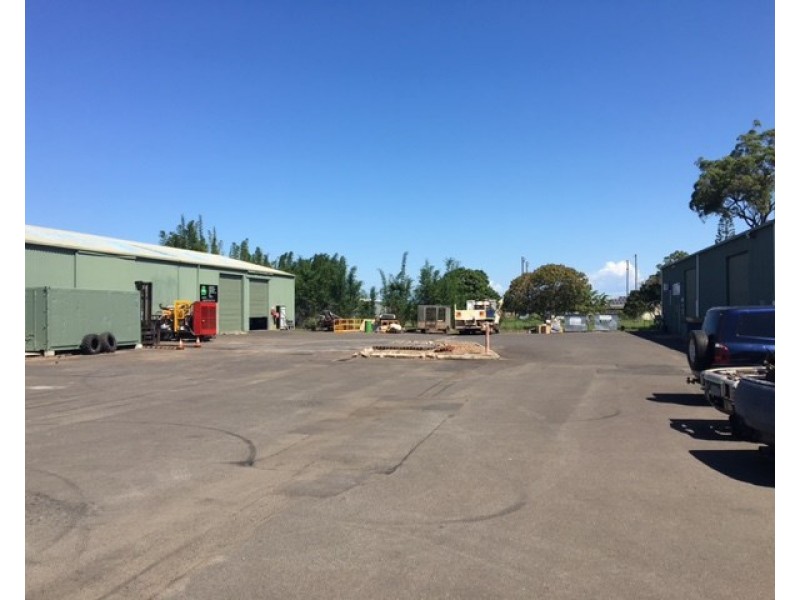 Shop 11/32 Wyllie Street, Thabeban QLD 4670