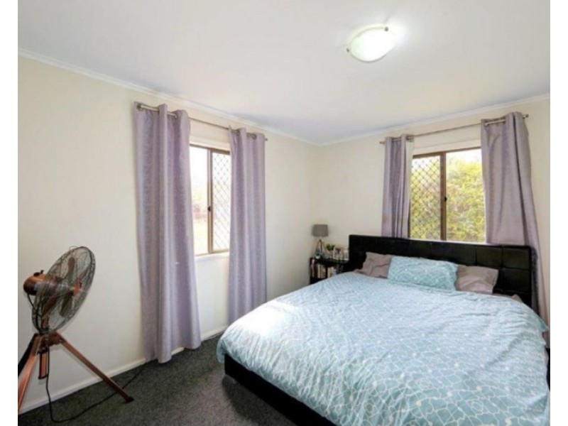 7 Walsh Street, Walkervale QLD 4670