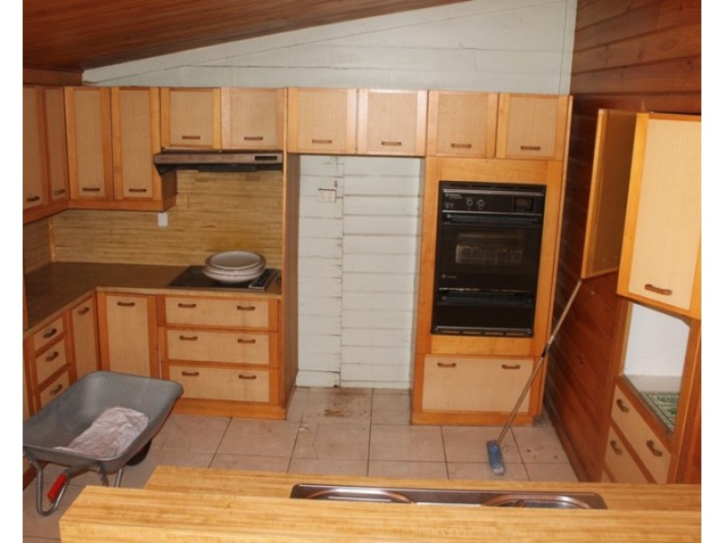 14 Arthur Street, Bundaberg South QLD 4670