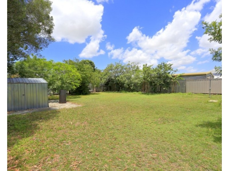 14 Arthur Street, Bundaberg South QLD 4670