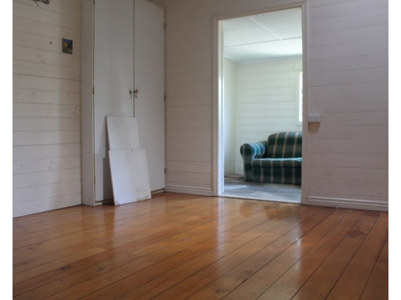 14 Arthur Street, Bundaberg South QLD 4670