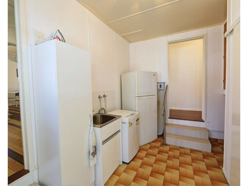 15 McKewen Street, Svensson Heights QLD 4670