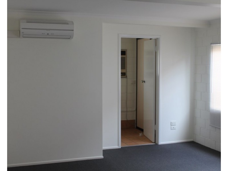 43 Walker Street, Bundaberg South QLD 4670