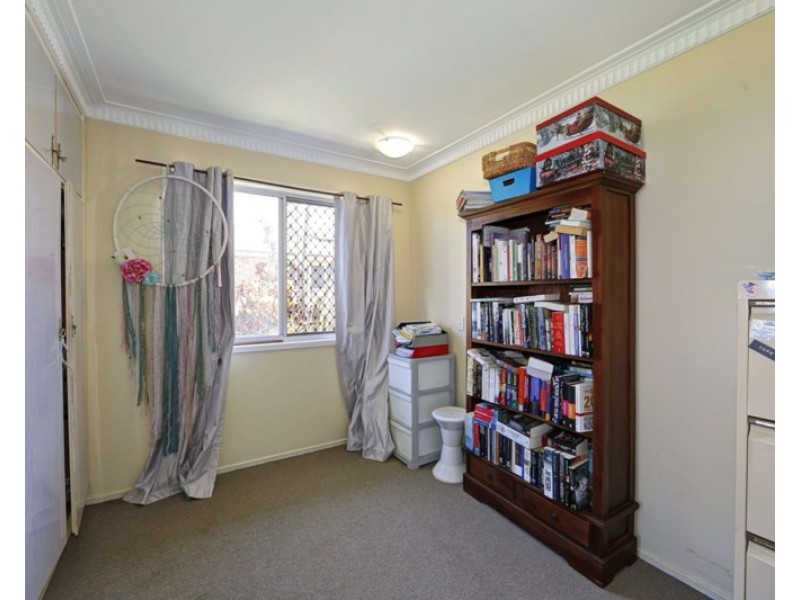 30 Esplanade, Elliott Heads QLD 4670