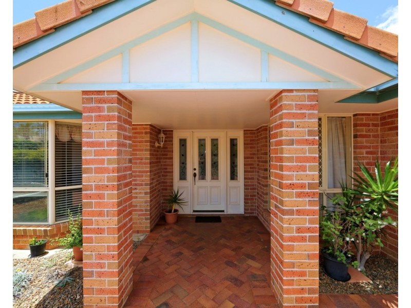 9 Cordelia Street, Avoca QLD 4670