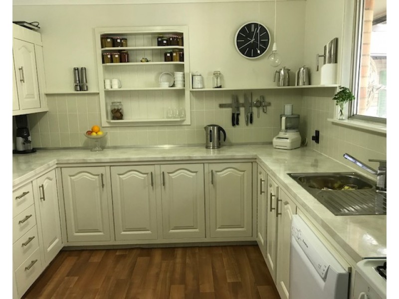 82 Raines Road, Sharon QLD 4670