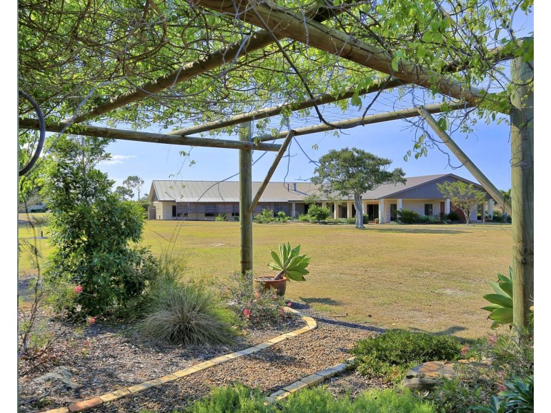 948 Hummock Road, Calavos QLD 4670