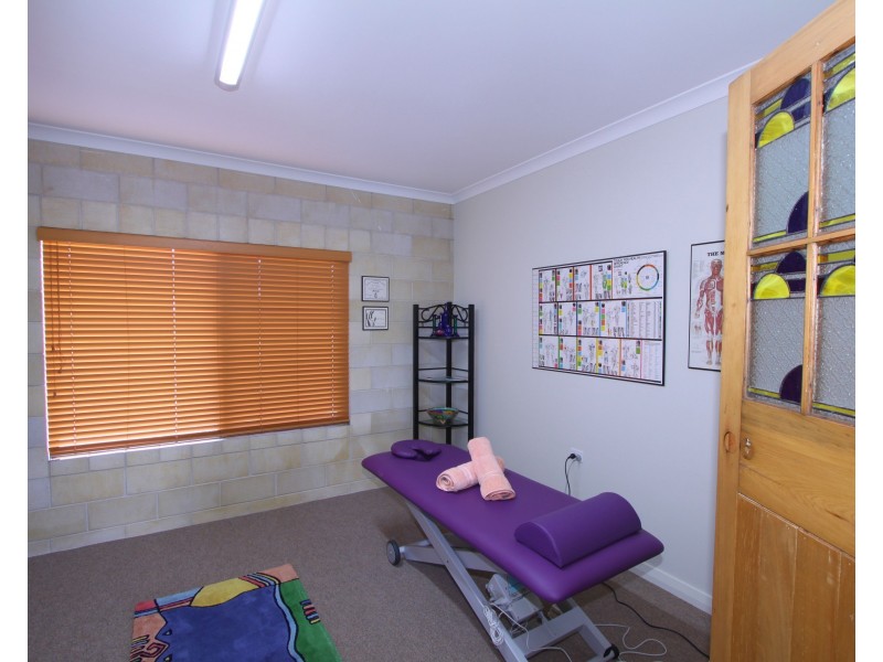 948 Hummock Road, Calavos QLD 4670