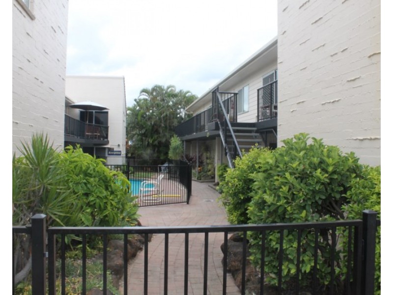 5 School Lane, Mount Perry QLD 4671