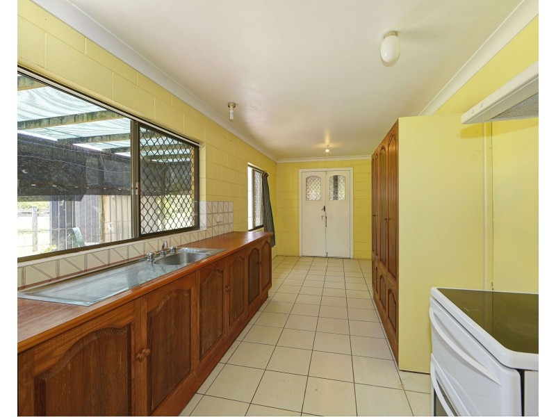 154 Back Windermere Road, Innes Park QLD 4670