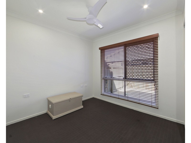 2/12 Tanner Street, Bargara QLD 4670