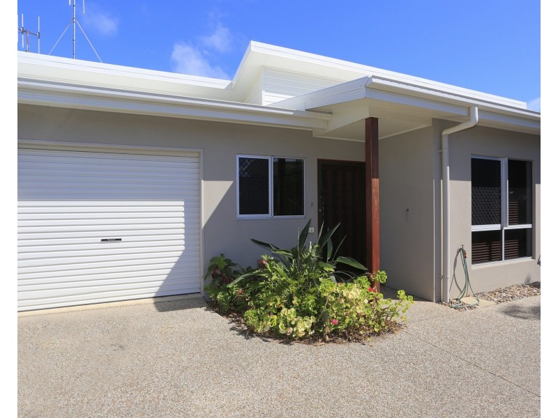 2/12 Tanner Street, Bargara QLD 4670