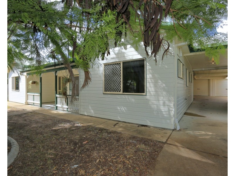 13 Acacia Street, Moore Park Beach QLD 4670