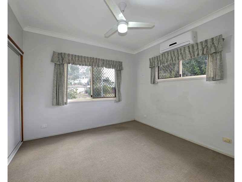 13 Acacia Street, Moore Park Beach QLD 4670