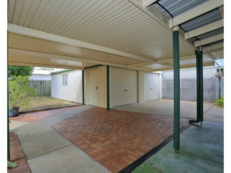 13 Acacia Street, Moore Park Beach QLD 4670