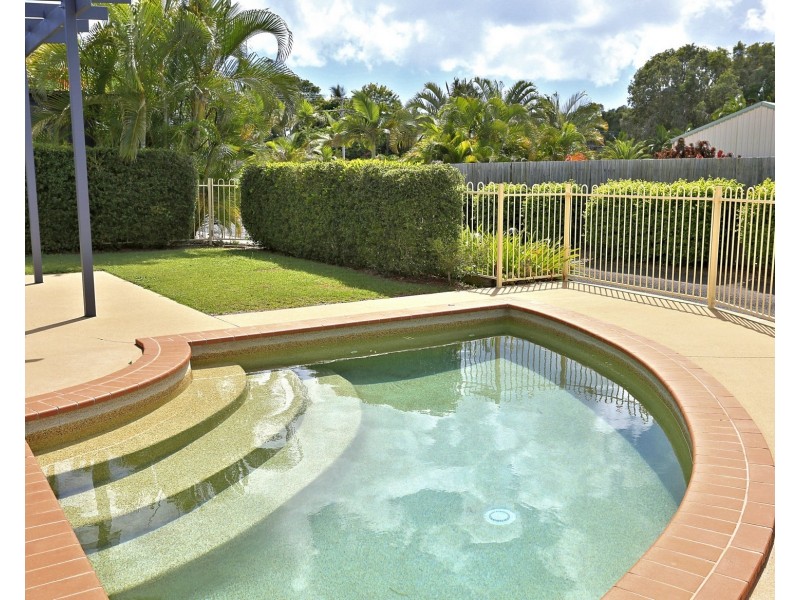 8/75 Sylvan Drive, Moore Park Beach QLD 4670