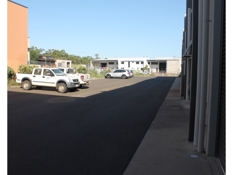 5/3 Inglis Court, Svensson Heights QLD 4670