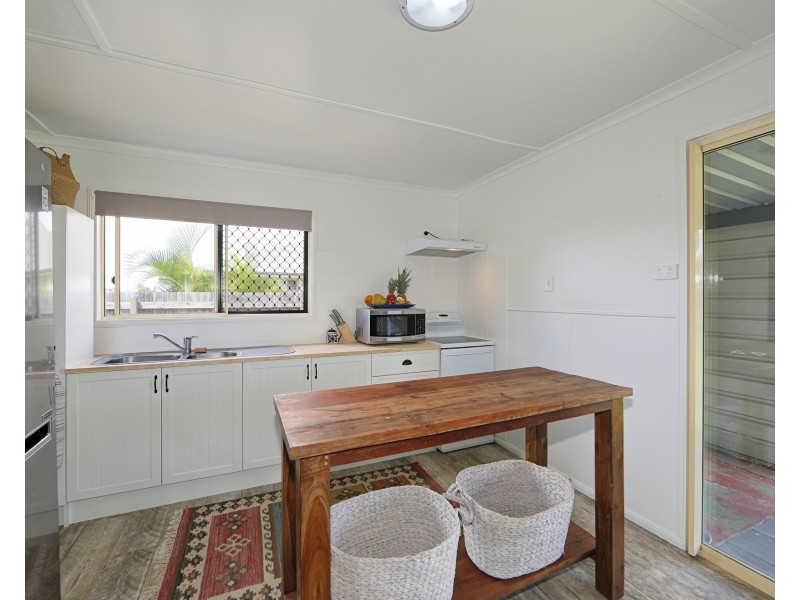 9 Mary Fox Street, Innes Park QLD 4670