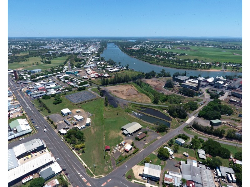 2 Cross Street, Bundaberg East QLD 4670