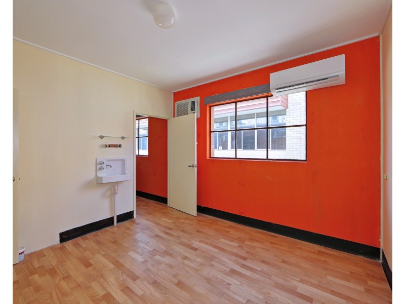 32 Crofton Street, Bundaberg Central QLD 4670