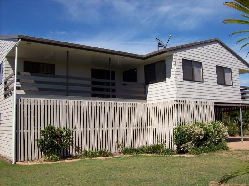 Innes Park QLD 4670