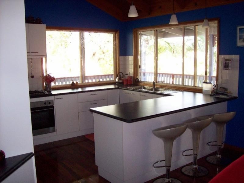 Elliott Heads QLD 4670