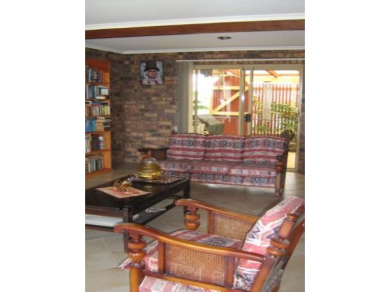 Innes Park QLD 4670