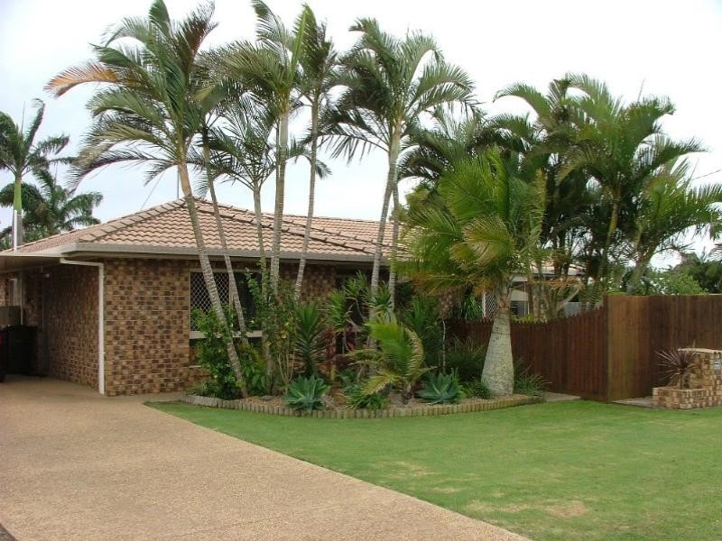 Elliott Heads QLD 4670