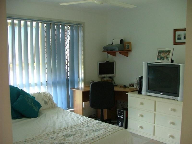 6 Settlers Court, Bargara QLD 4670