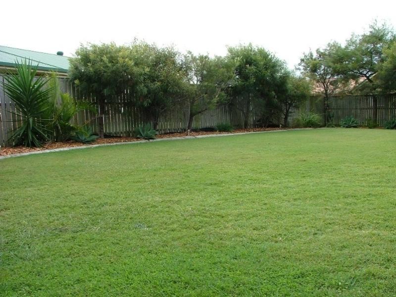 6 Settlers Court, Bargara QLD 4670