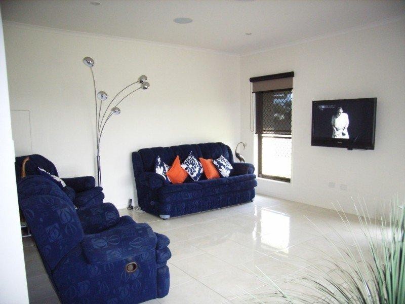 Innes Park QLD 4670