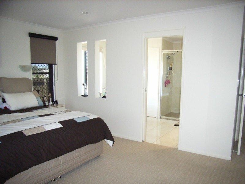 Innes Park QLD 4670