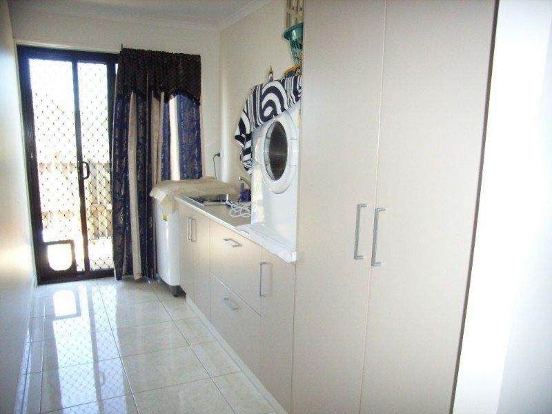 Innes Park QLD 4670