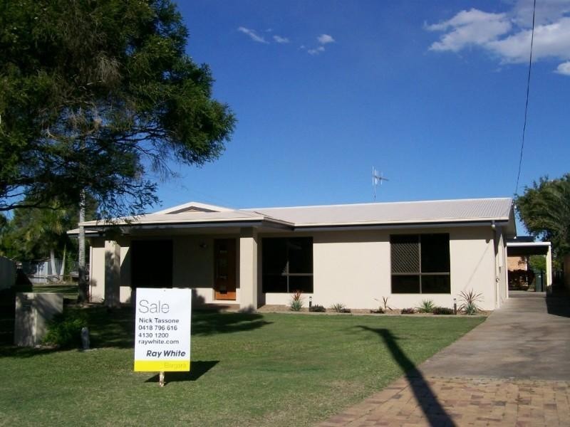 Avenell Heights QLD 4670