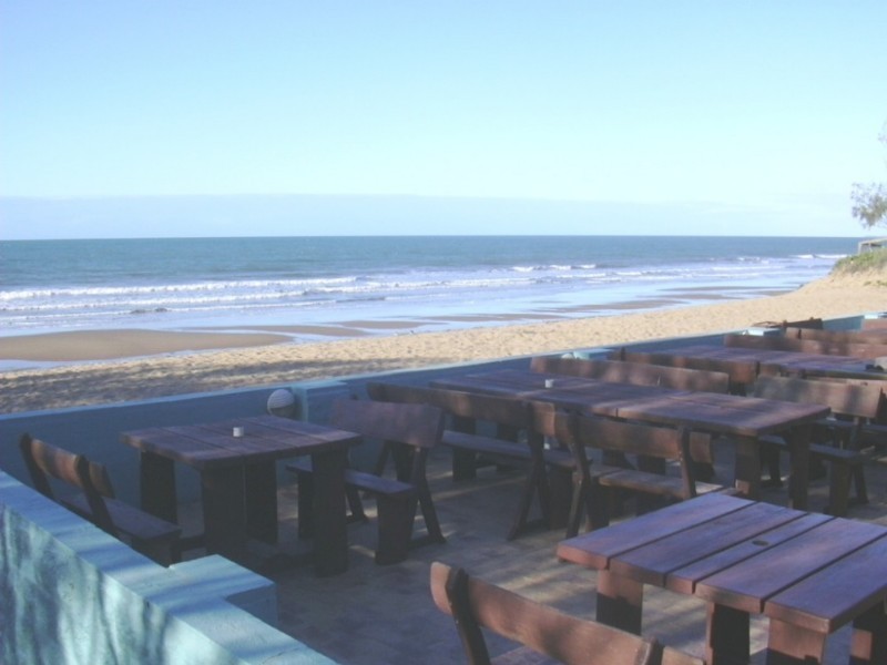 Moore Park Beach QLD 4670