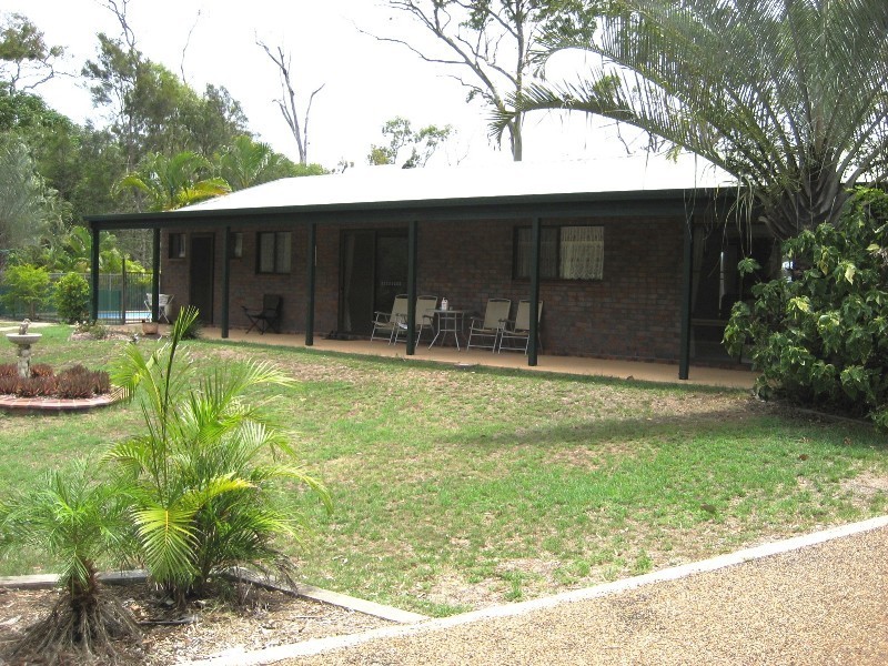 Moore Park Beach QLD 4670