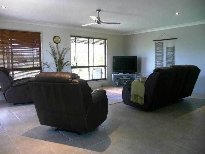 Innes Park QLD 4670