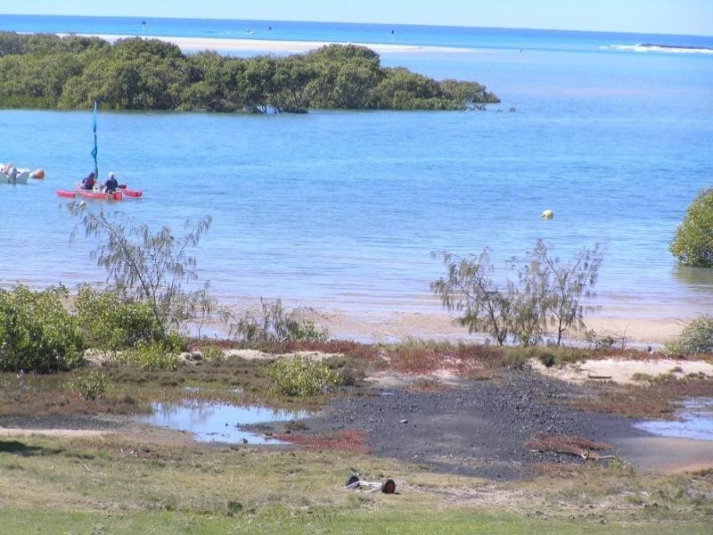 Elliott Heads QLD 4670