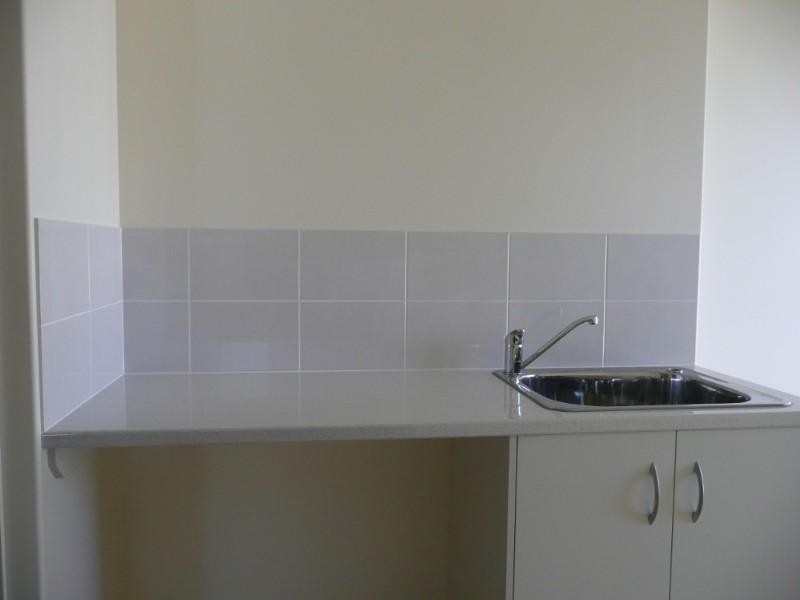 Avenell Heights QLD 4670