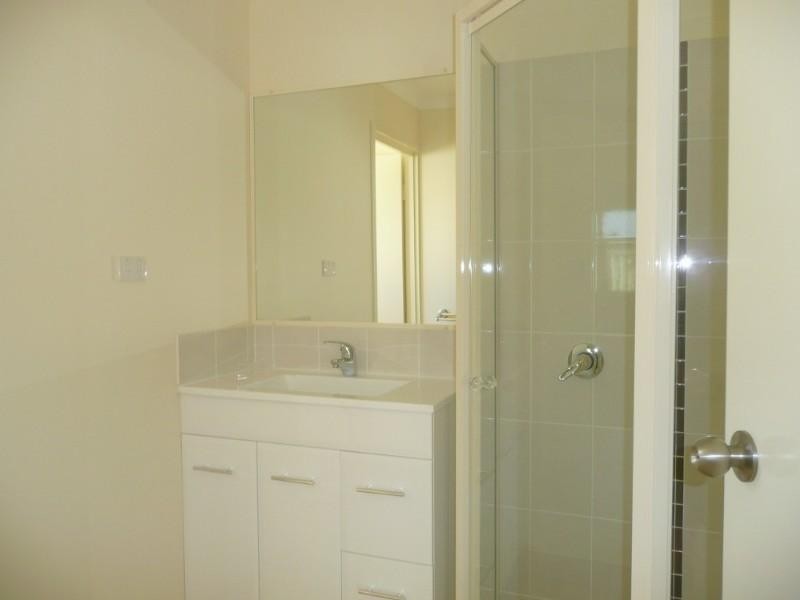 Avenell Heights QLD 4670