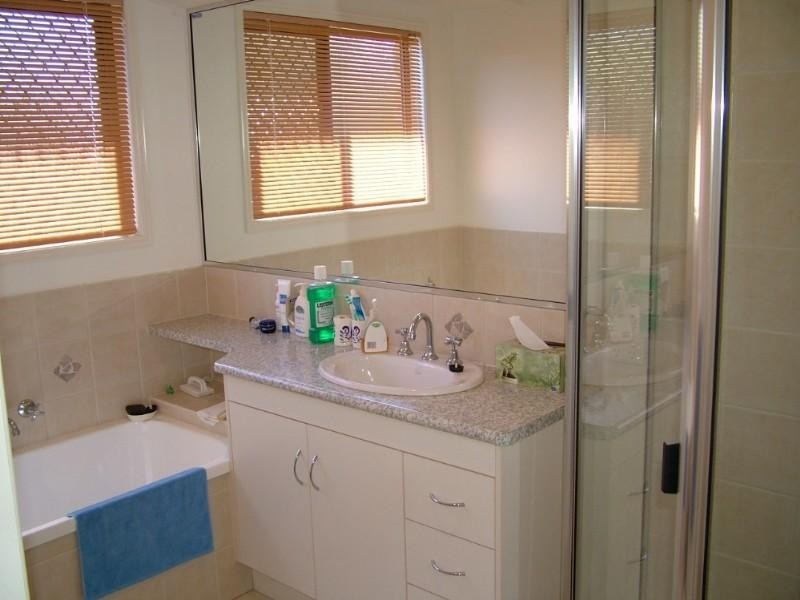 Innes Park QLD 4670