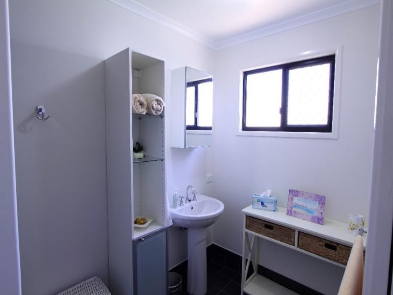 Innes Park QLD 4670
