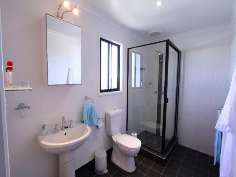 Innes Park QLD 4670