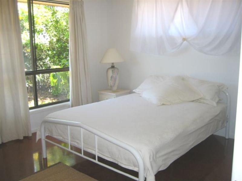 Elliott Heads QLD 4670