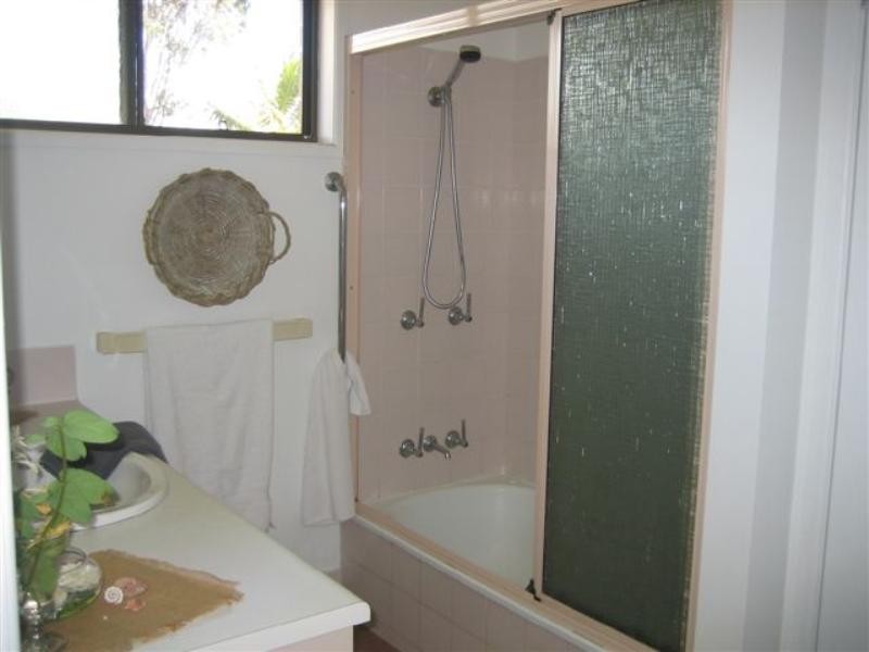 Elliott Heads QLD 4670