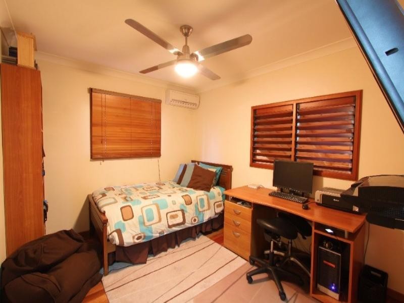 Sharon QLD 4670
