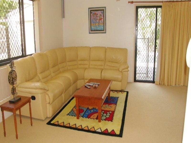 6 Cossart Crescent, Bargara QLD 4670